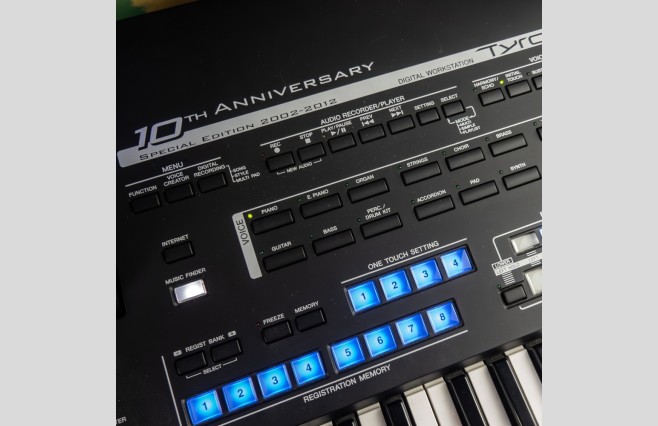 Used Yamaha Tyros 4SE Limited Edition & MS04 Speakers Ultimate Bundle (SN:BASH01025) - Image 5